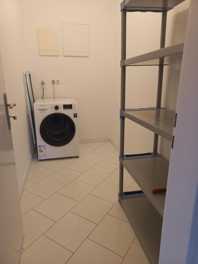 A-M Condominium Veszprem Ngoại thất bức ảnh
