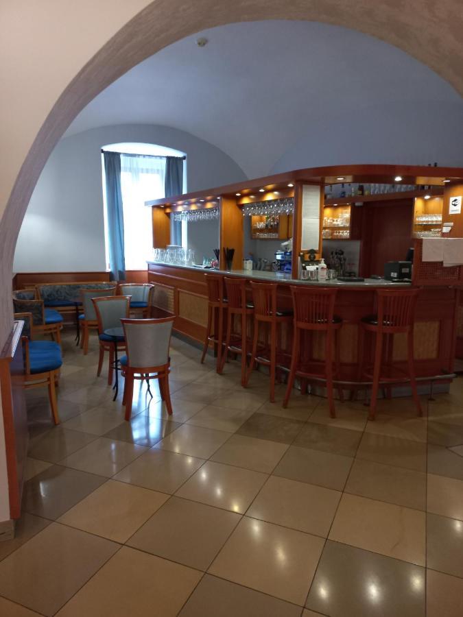 A-M Condominium Veszprem Ngoại thất bức ảnh