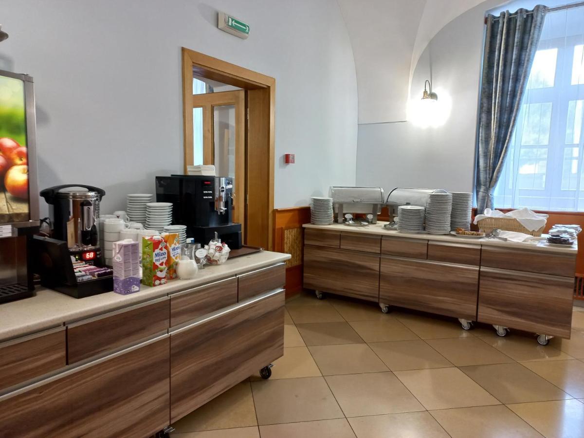 A-M Condominium Veszprem Ngoại thất bức ảnh